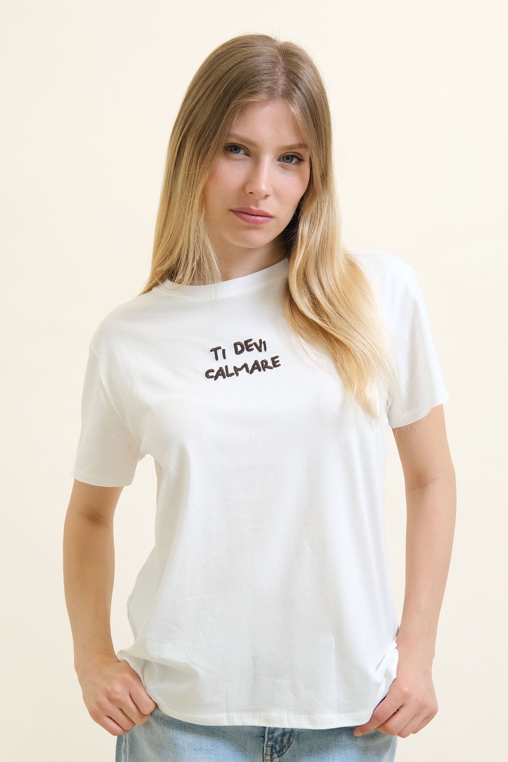 T-SHIRT "TI DEVI CALMARE"