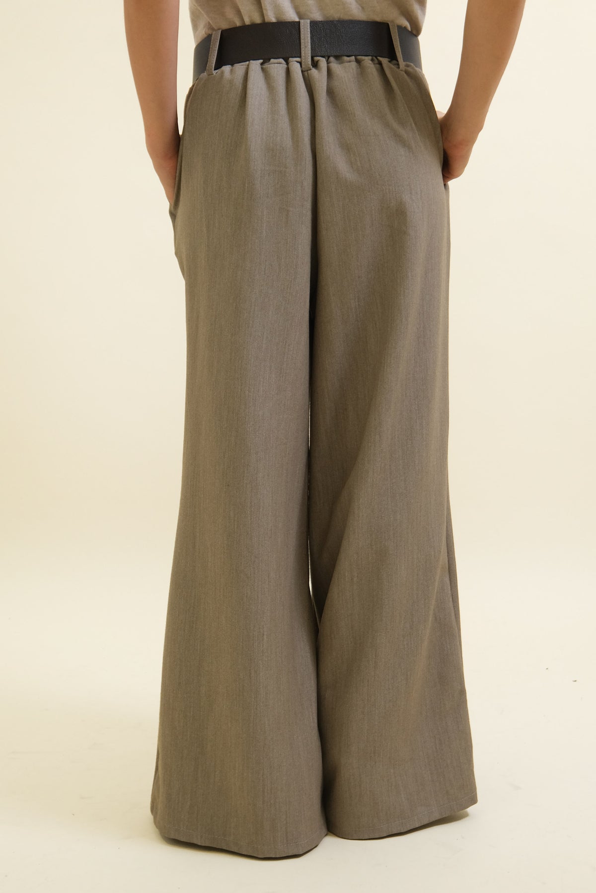 PANTALONE GESSO