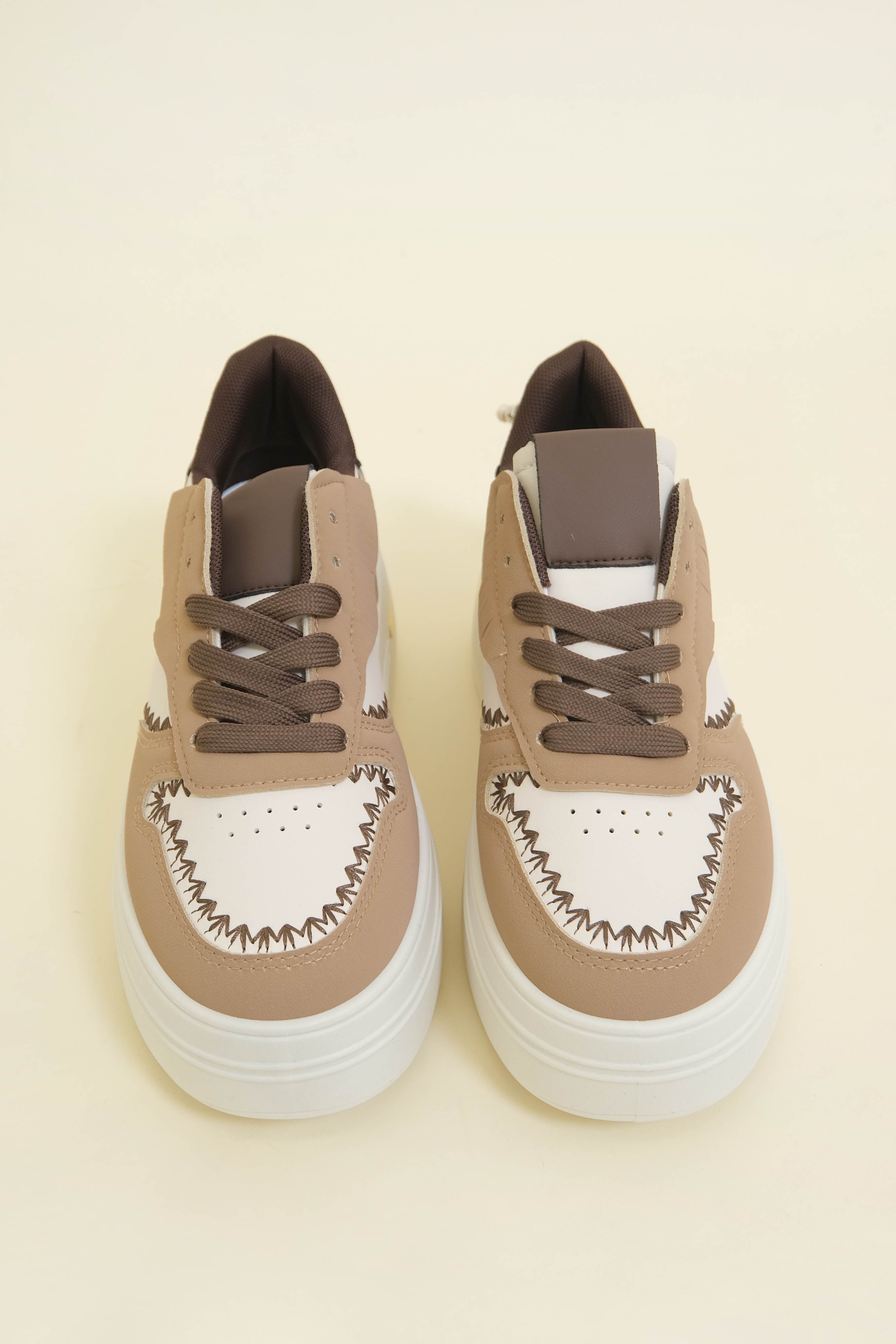 SNEAKERS NOMAD