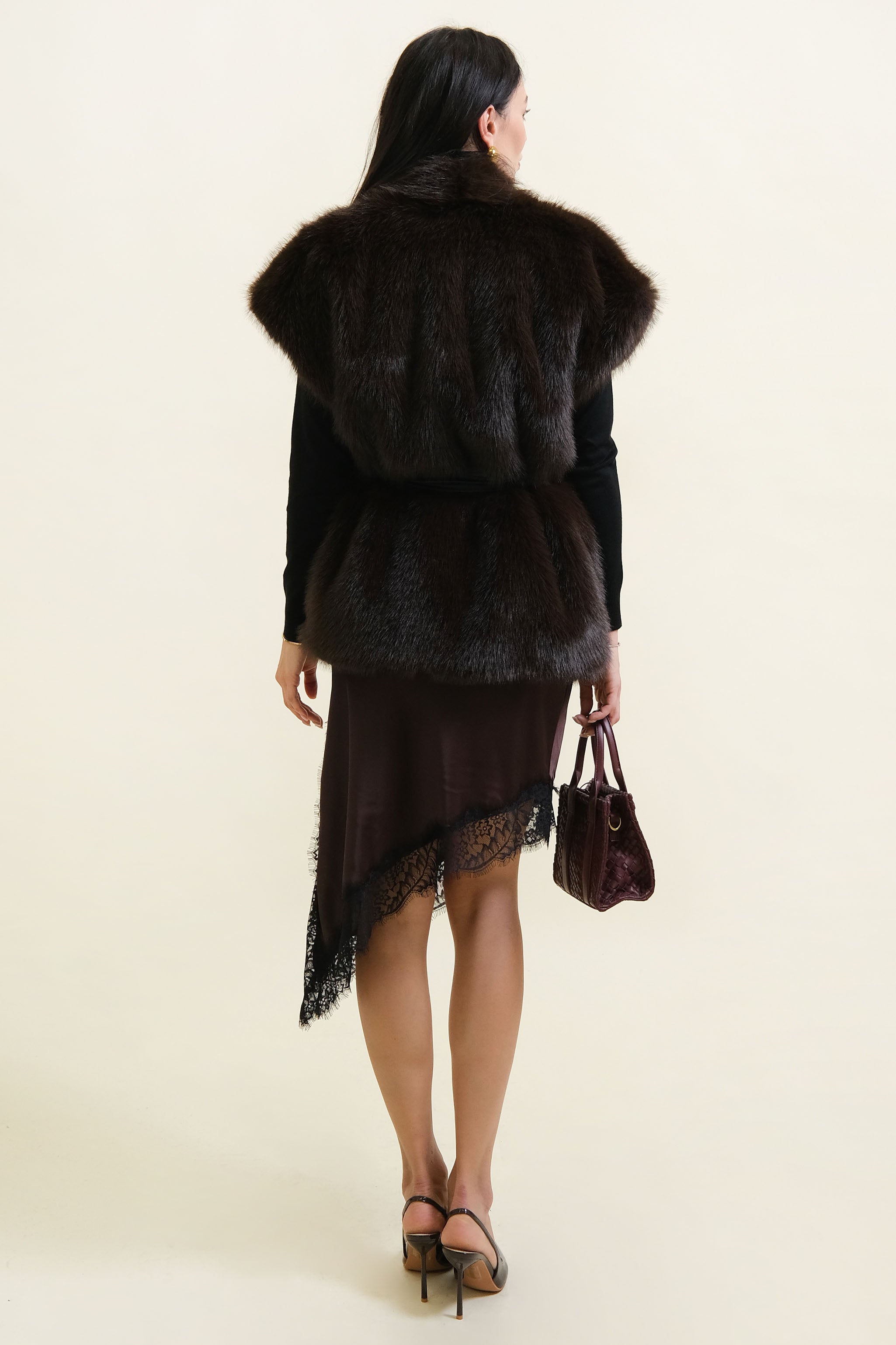 PELLICCIA CHIC EMBRACE