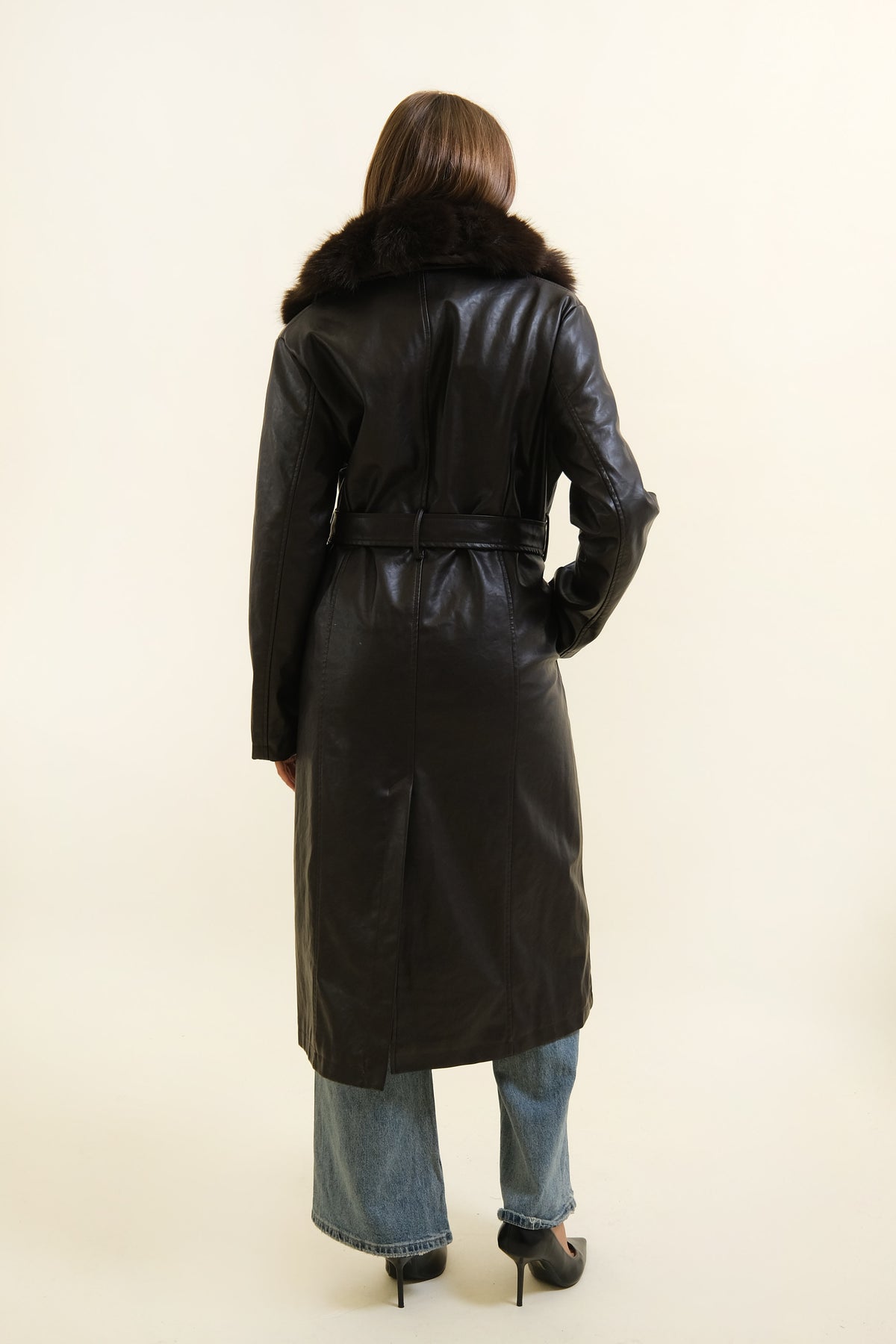 CAPPOTTO SURI
