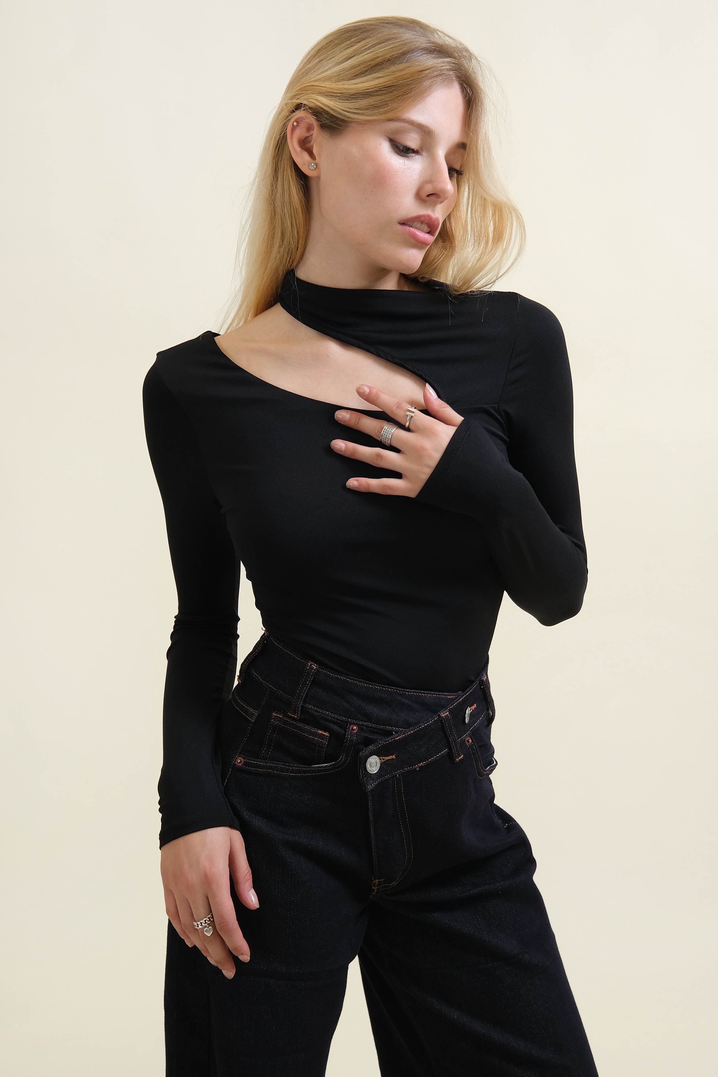 BODY SIVIL