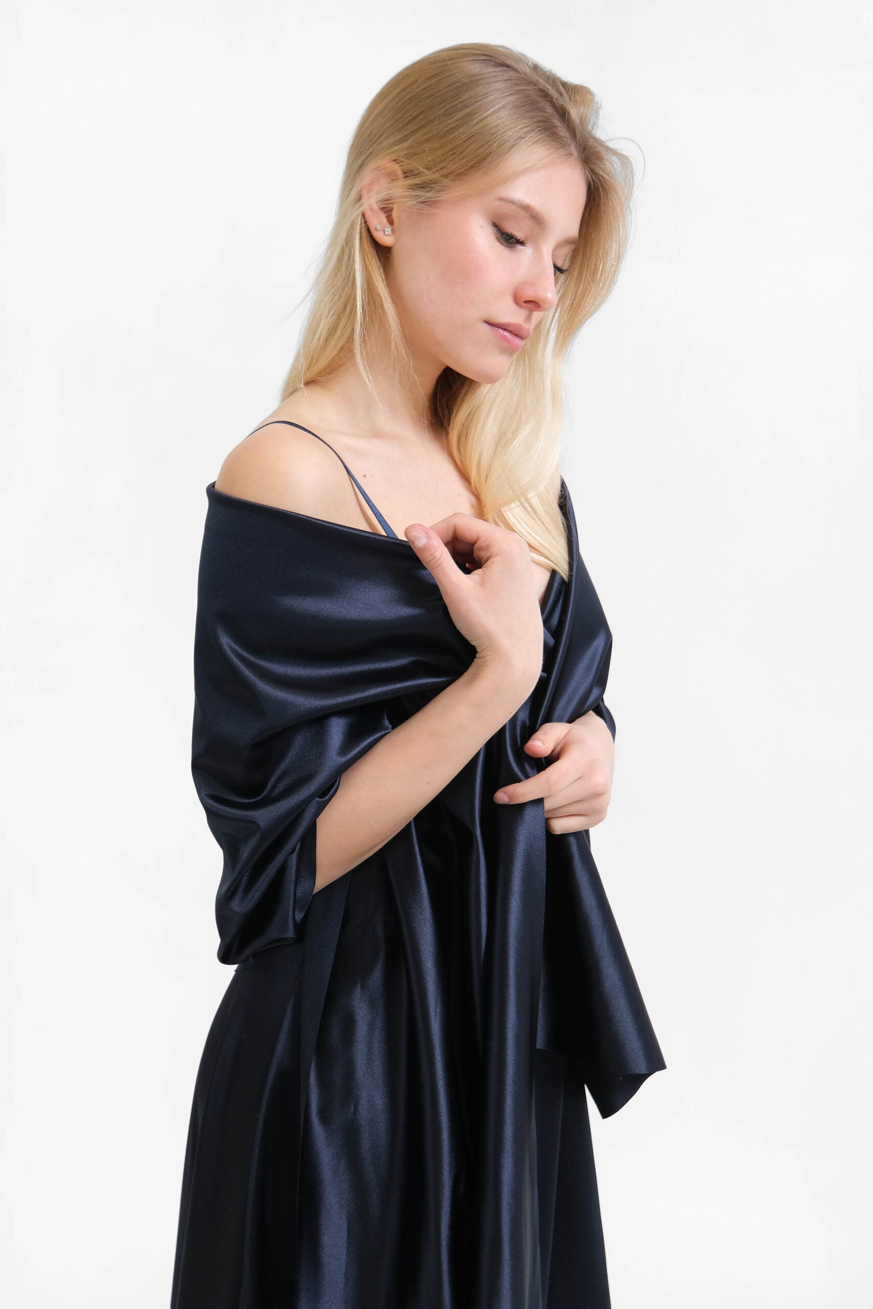 STOLA LIVIA