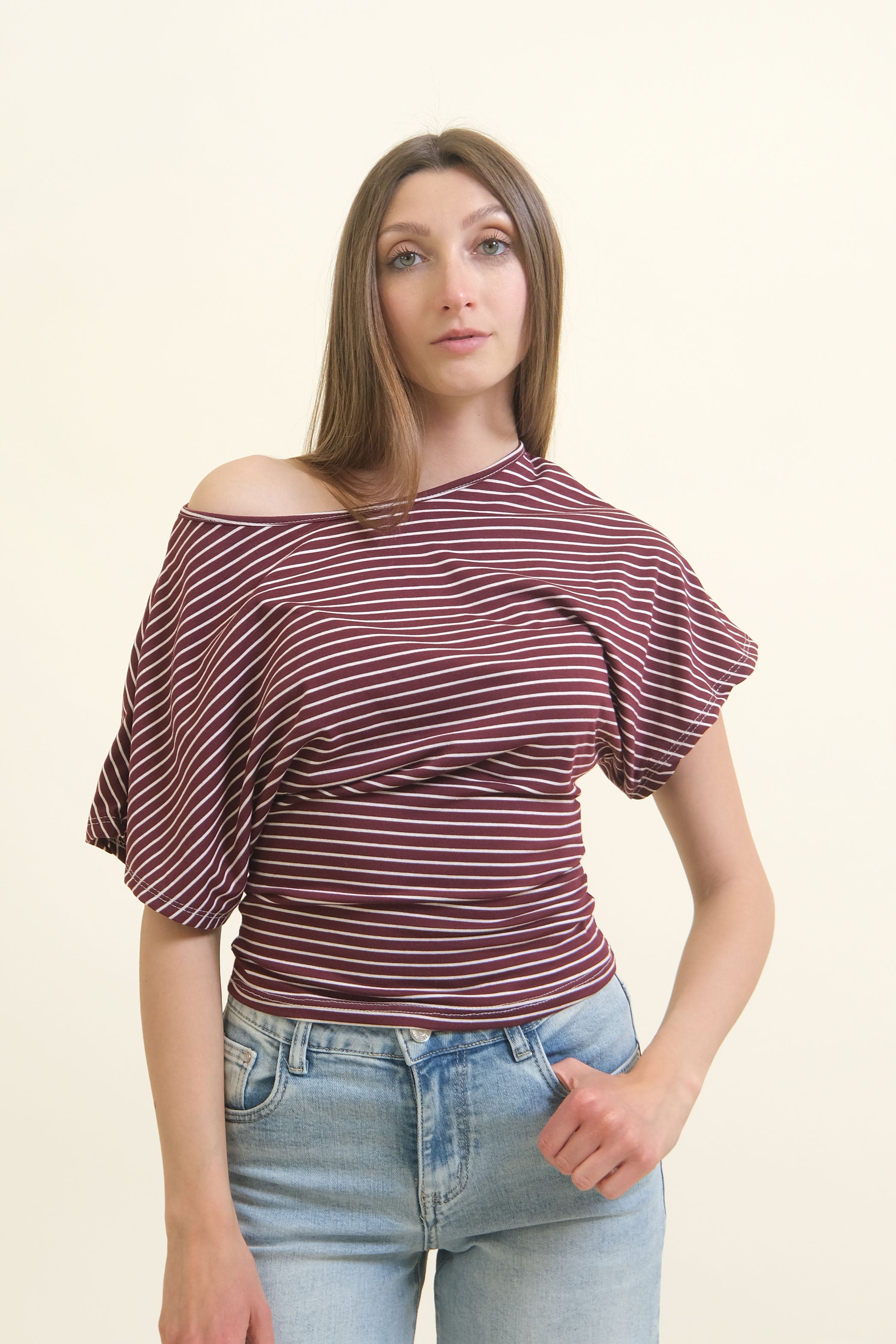T-SHIRT LINES