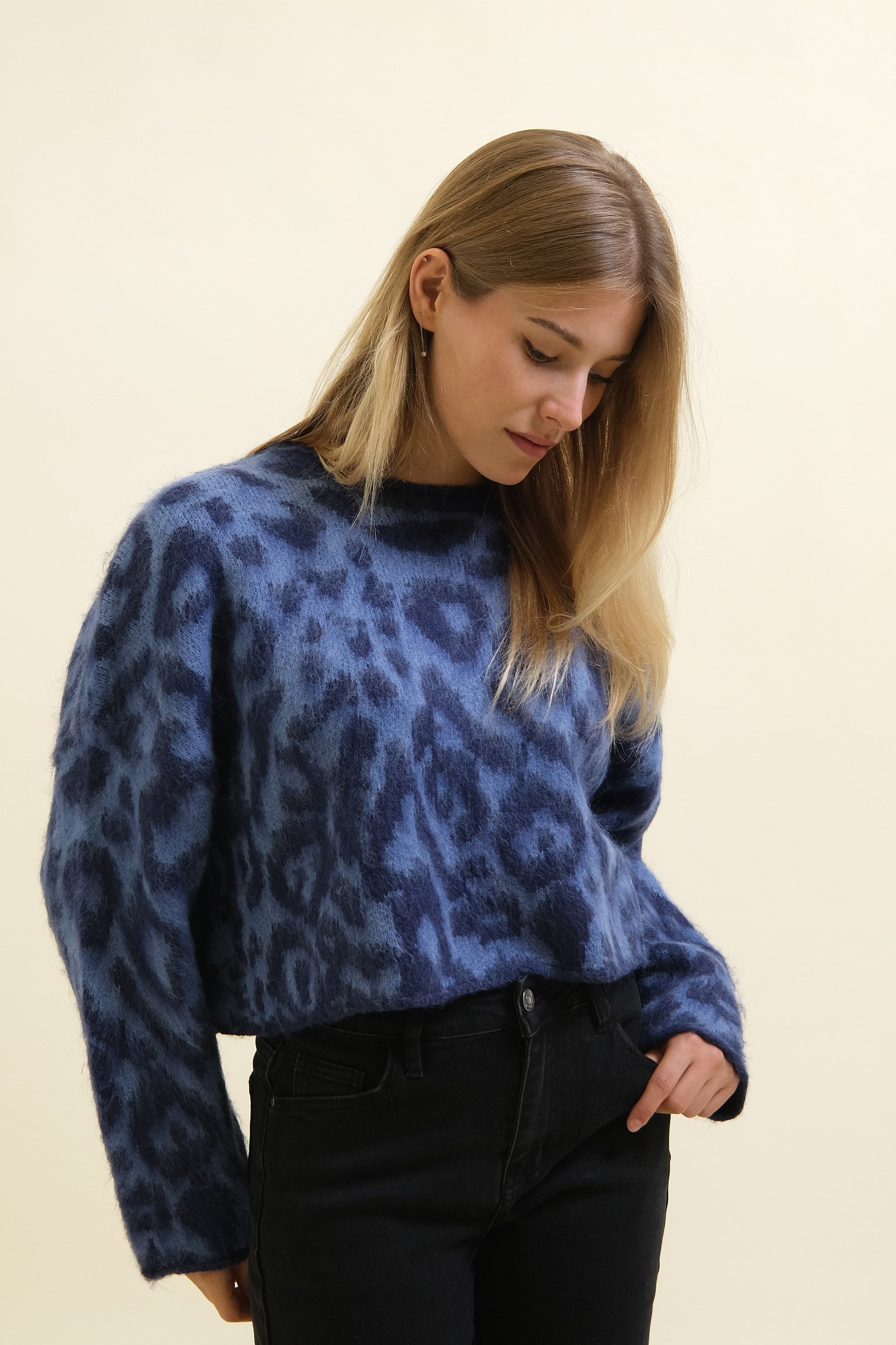 MAGLIONE MARA