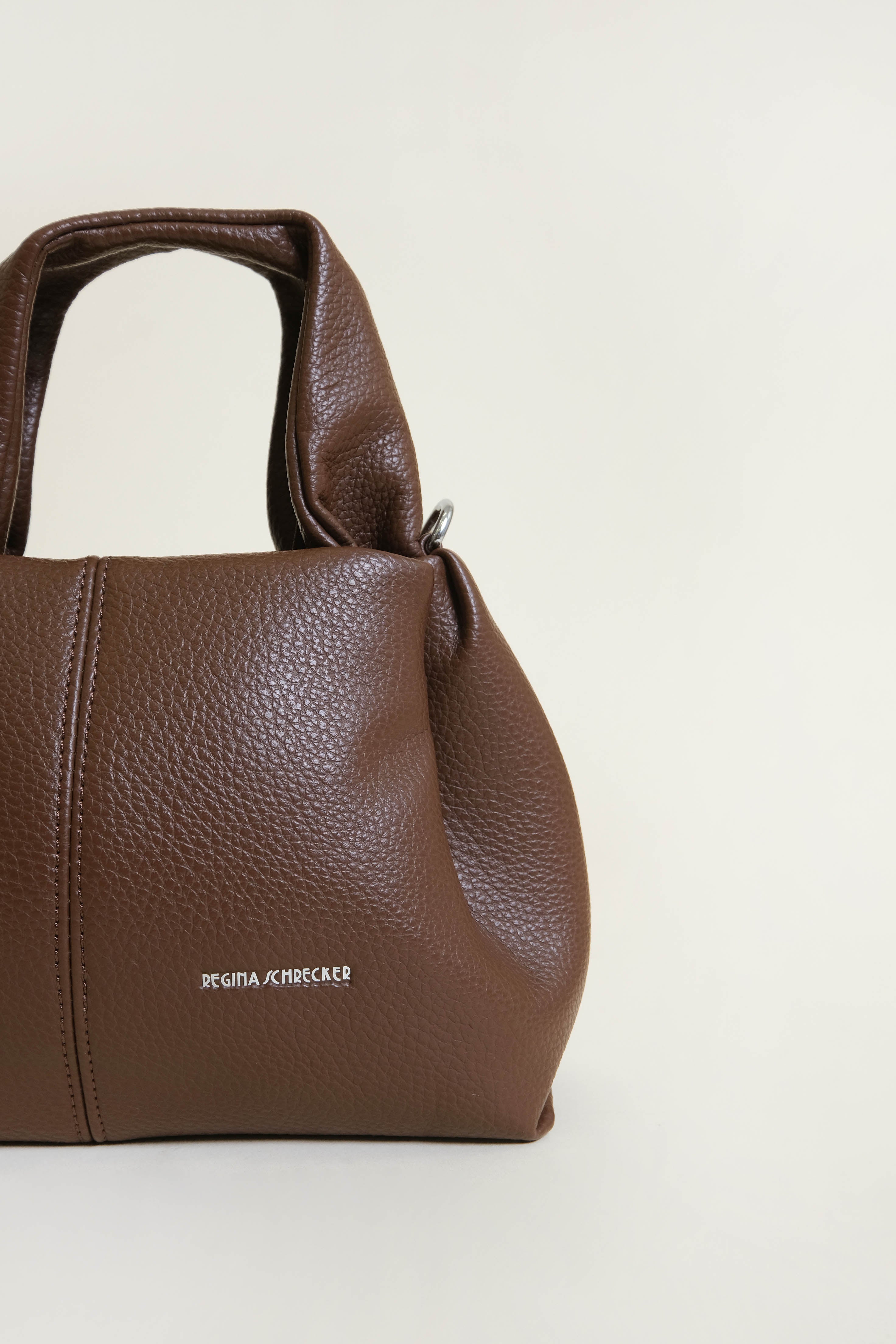 BORSA ATENA