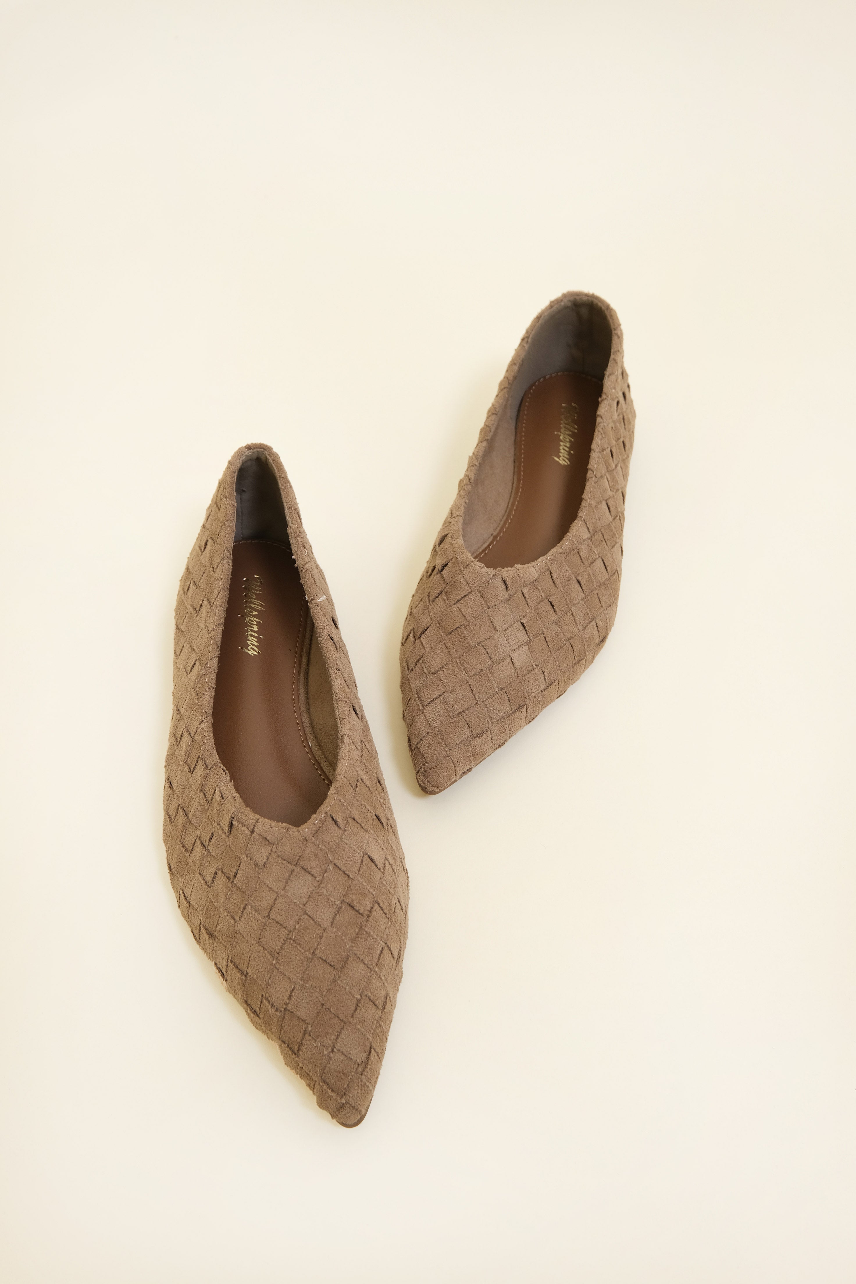 BALLERINE ANNIE