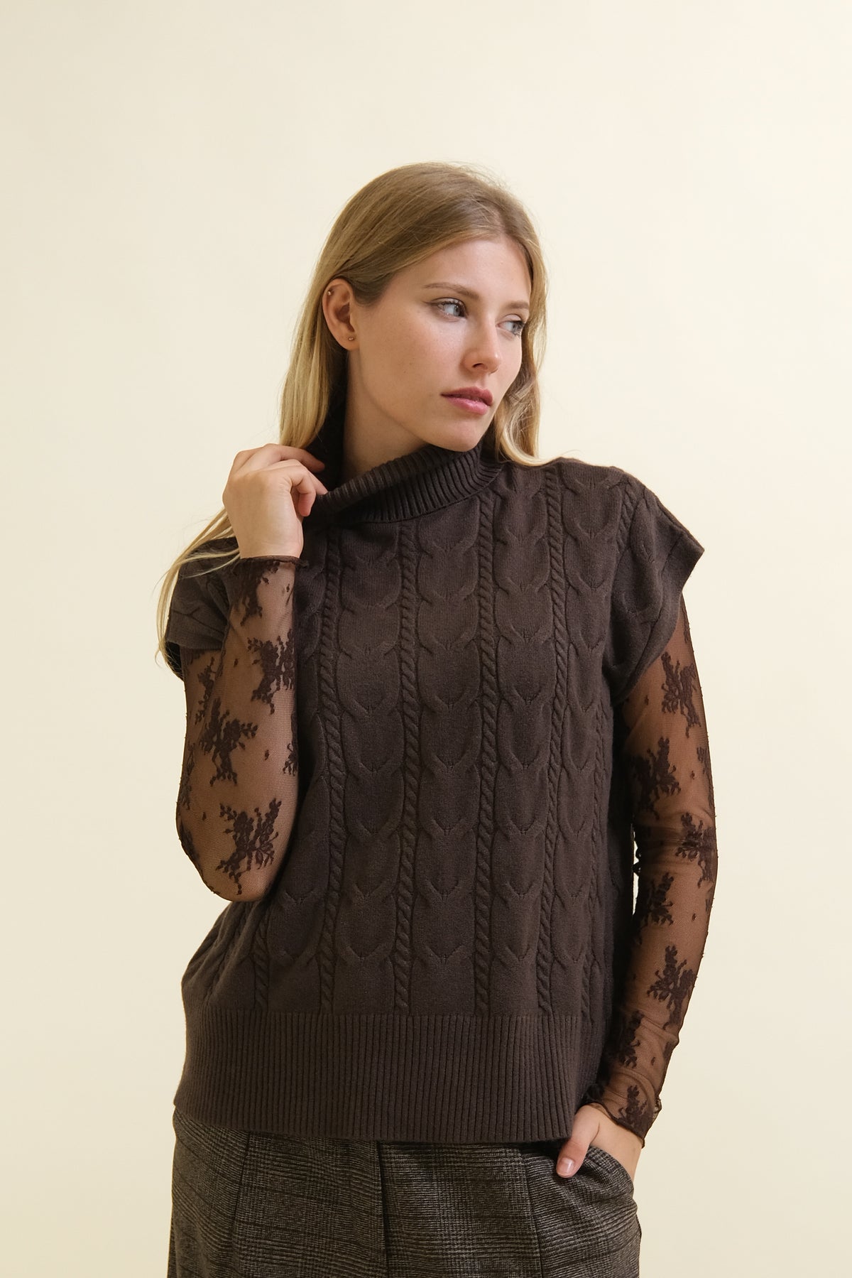 MAGLIONE CAMELLIA