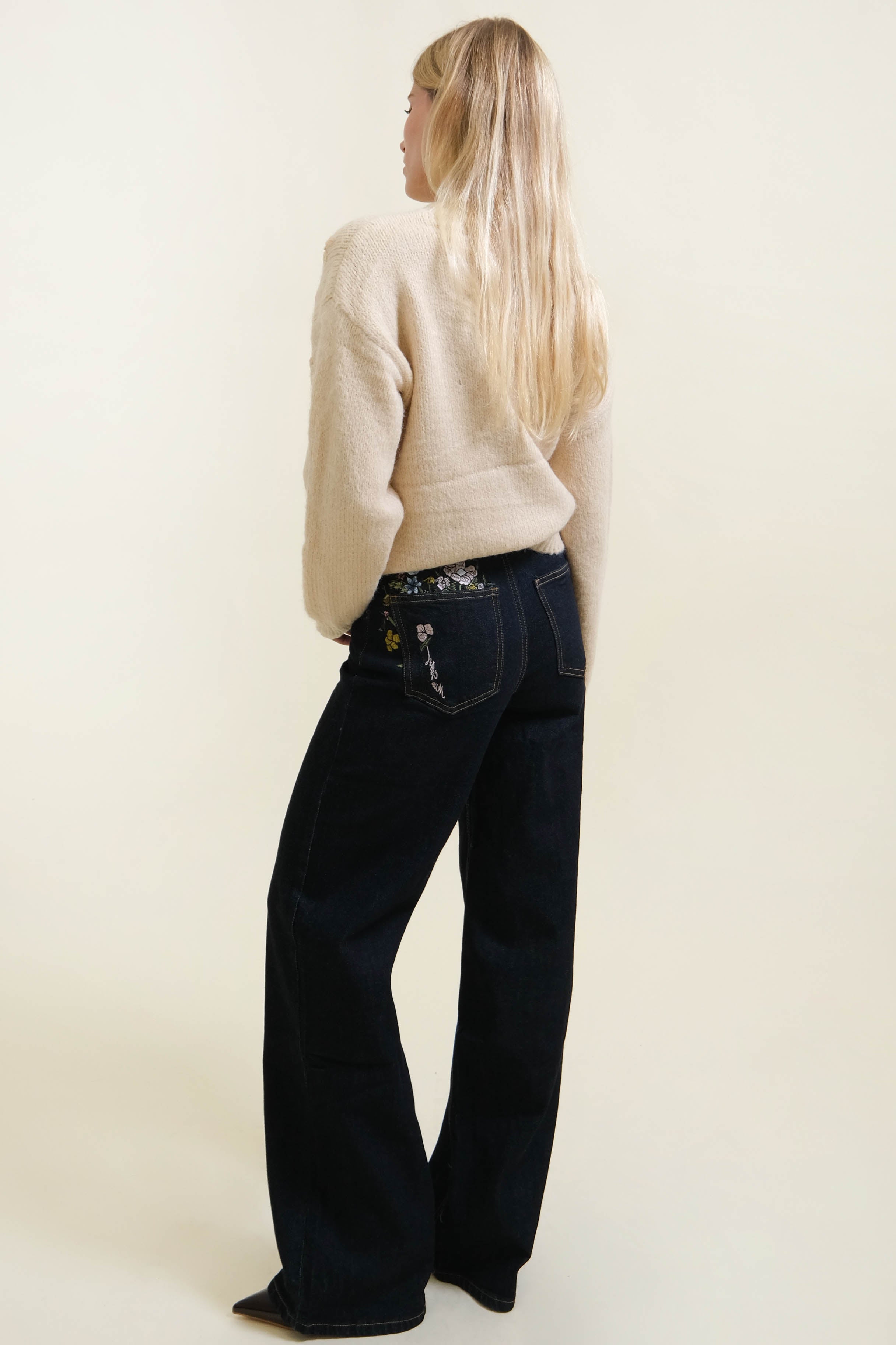 JEANS BACK BLOOM